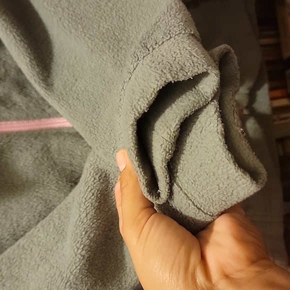 NORTH FACE AND COLUMBIA girls sweaters Size 7/8 - Picture 6 of 7